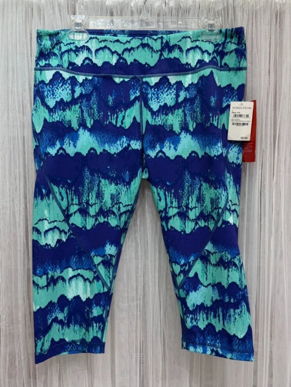 NWT Zella Slim Fit Live In Crop Leggings Mint Vivid Waterfalls Print Women’s L